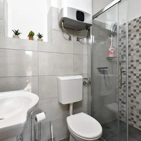 Vilma 2392 Apartamento